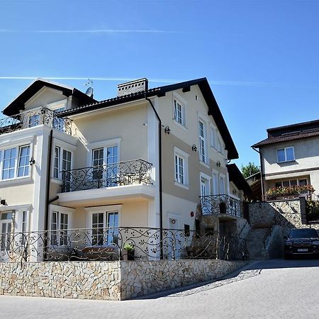 Willa Rozana - Apartamenty I Pokoje Goscinne Sandomierz Εξωτερικό φωτογραφία